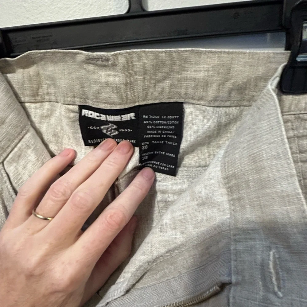 Vintage 90s Rocawear Light Tan Cargo Pants 38x32